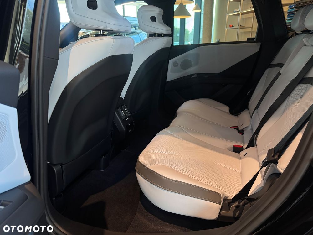 BMW iX3 40 sDrive 86.9kWh - 8