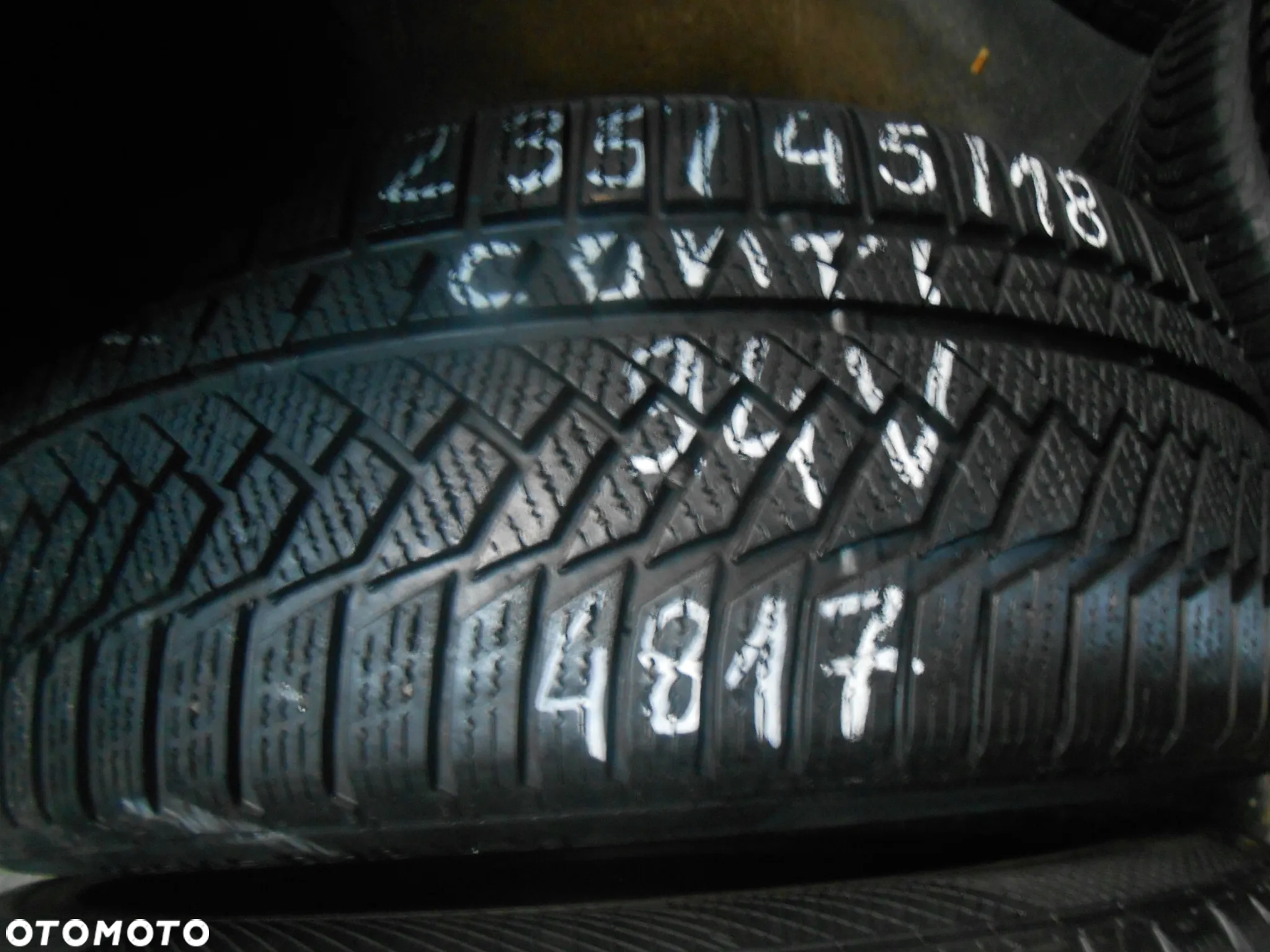 OPONY 235/45R18 CONTINENTAL WINTER CONTACT TS 850P XL DOT 3521 / 4817 7.4MM - 2
