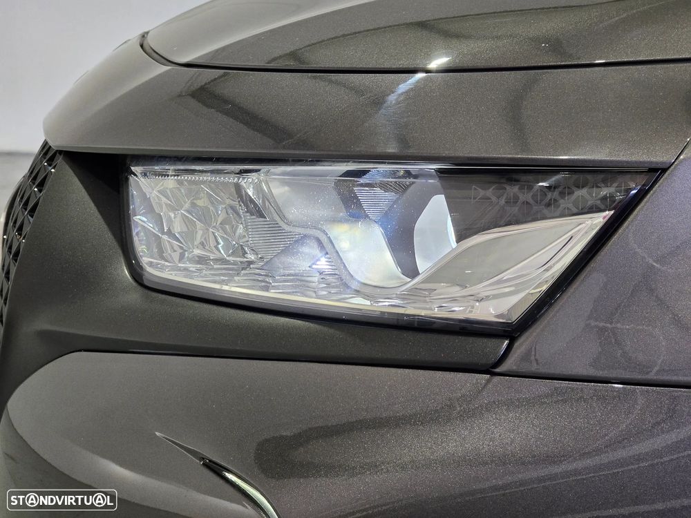 DS DS7 Crossback E-Tense Performance Line EAT8 - 10