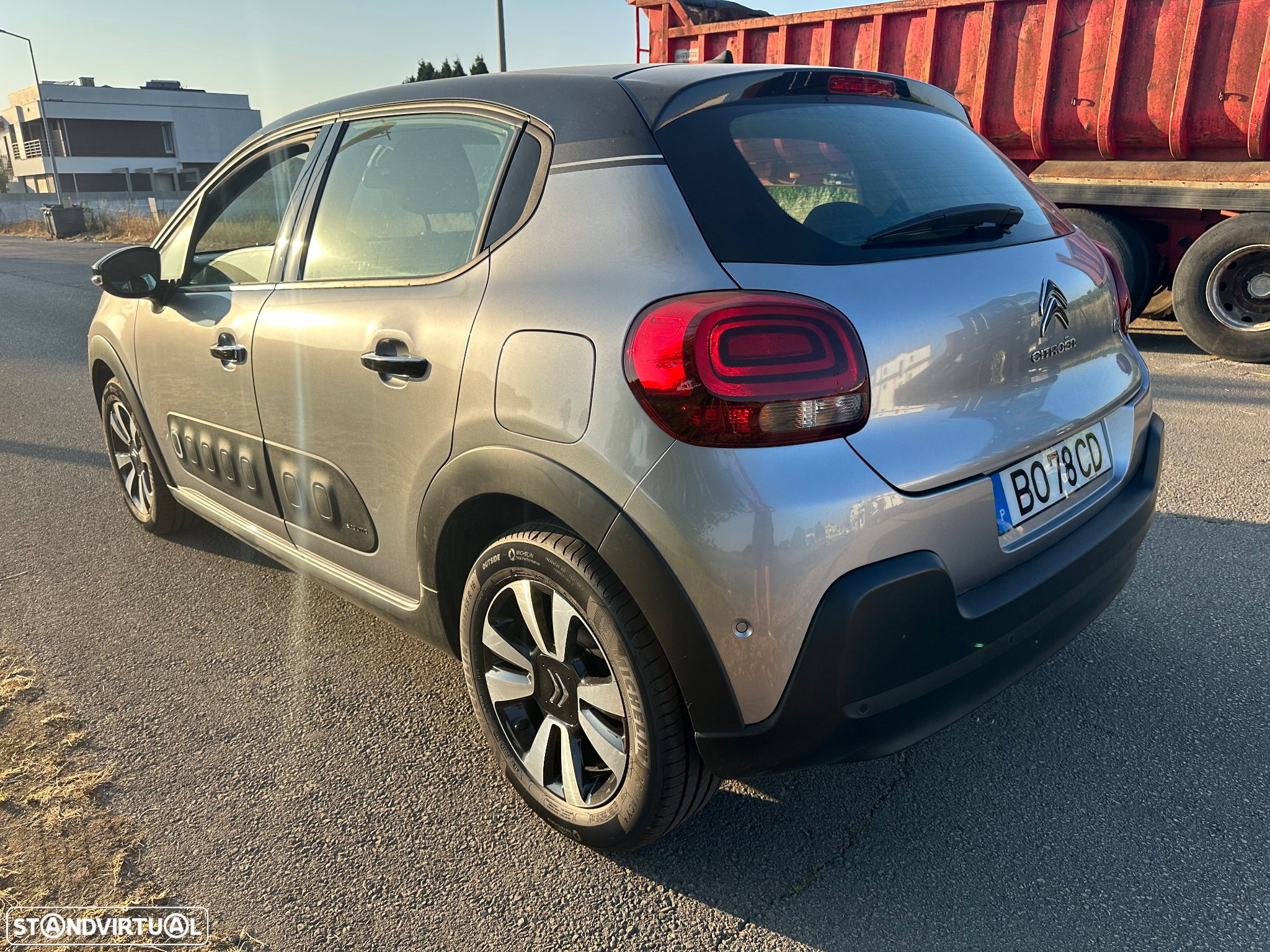 Citroën C3 1.2 PureTech Shine - 3
