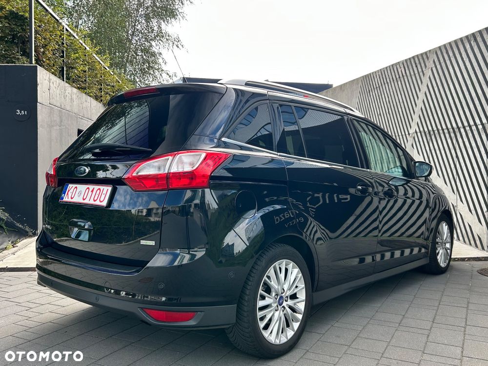 Ford Grand C-MAX - 5