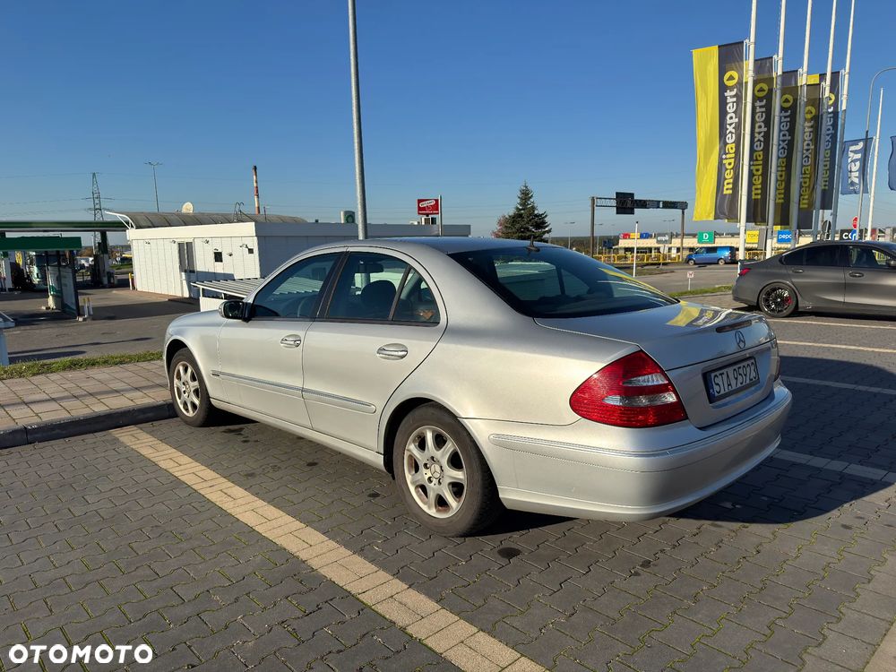 Mercedes-Benz Klasa E - 4
