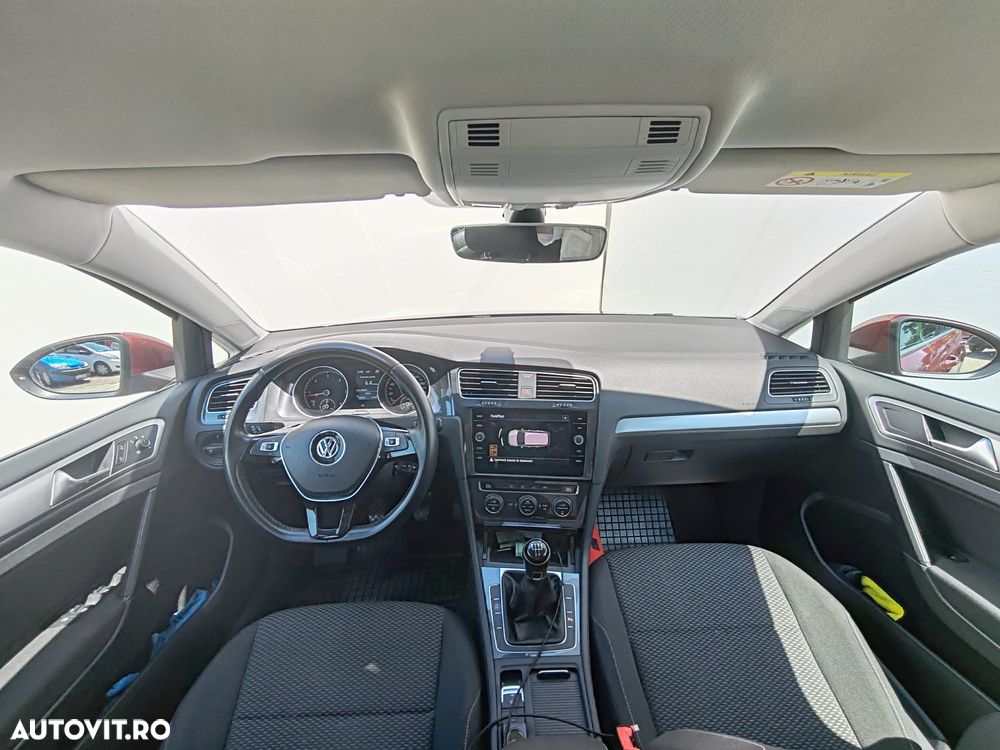 Volkswagen Golf - 7