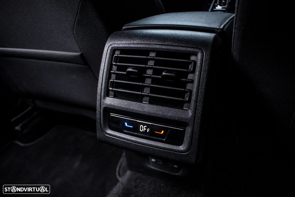 VW Golf 2.0 TDI GTD DSG - 34