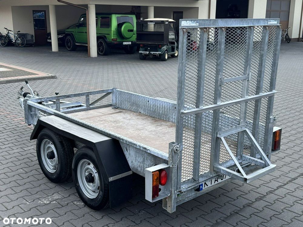 Titan Ciężarowa Pod minikoparkę sprzęt budowlany 2-osiowa Super Stan - 4