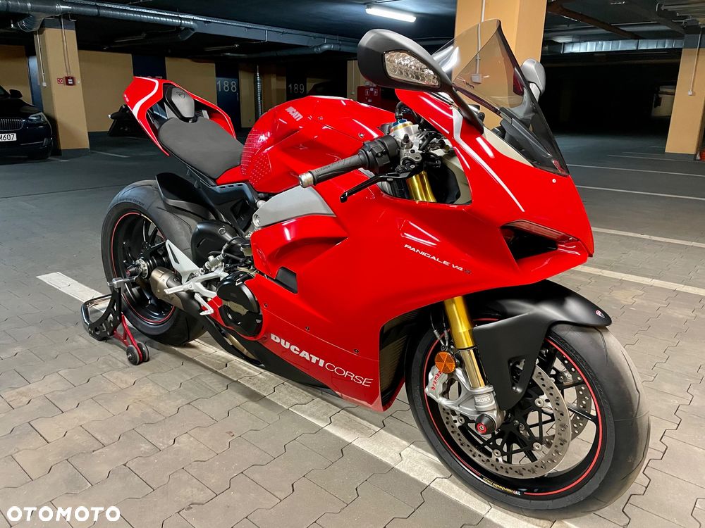 Ducati Panigale V4S - 11
