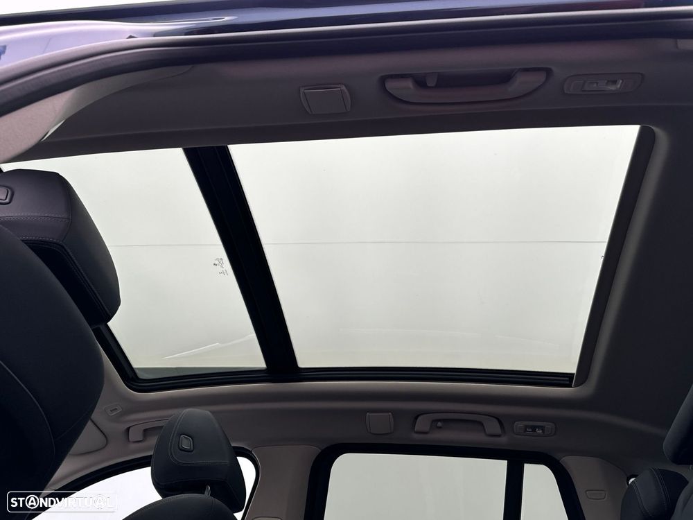 BMW iX3 Impressive - 2