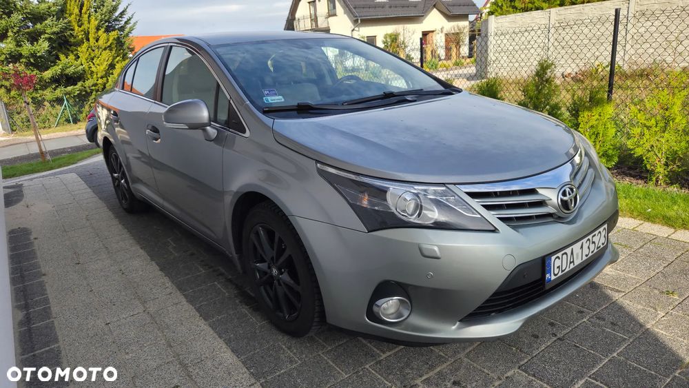 Toyota Avensis 1.8 Sol plus NAVI - 7