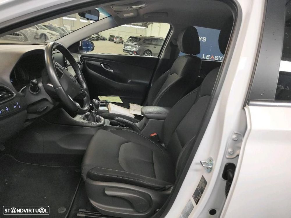 Hyundai i30 1.6 CRDI STyle - 3