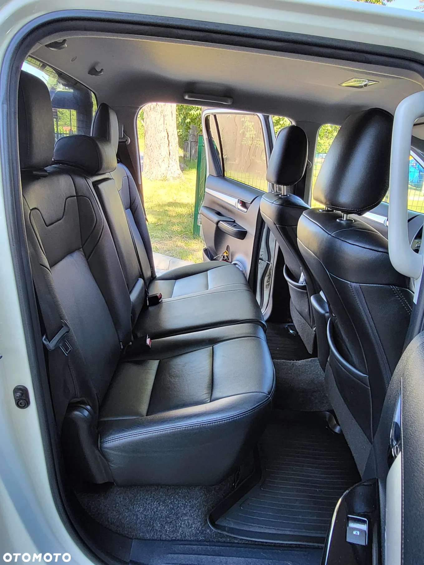 Toyota Hilux 2.4 D-4D Double Cab SR 4x4 - 14