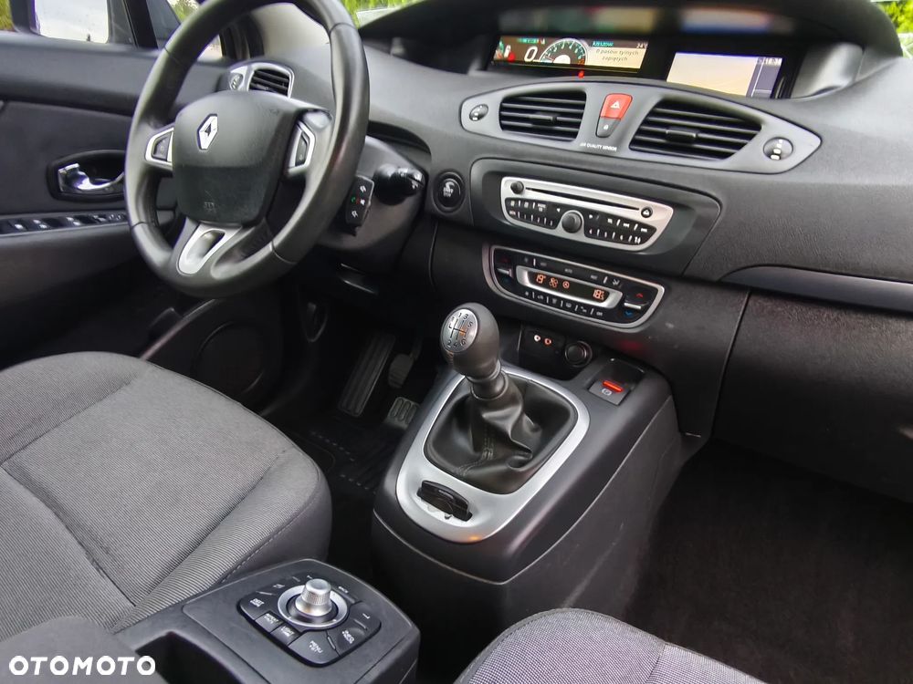Renault Scenic 1.6 16V 110 TomTom Edition - 23