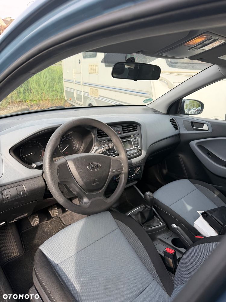 Hyundai i20 1.2 GO - 14