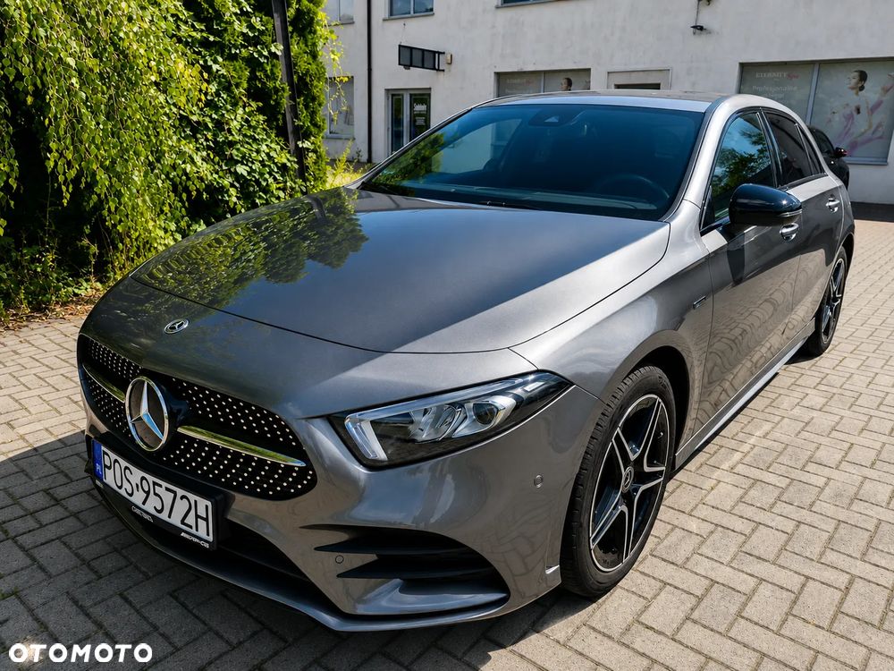 Mercedes-Benz Klasa A 250 E 8G-DCT - 1