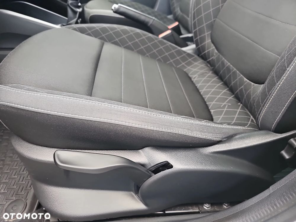 Skoda Fabia 1.0 TSI Ambition - 14