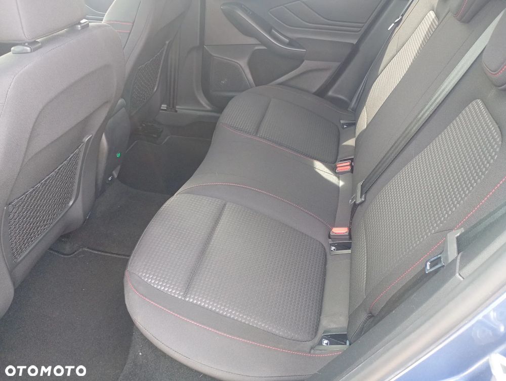 Ford Focus 2.0 TDCi ST-Line ASS - 19