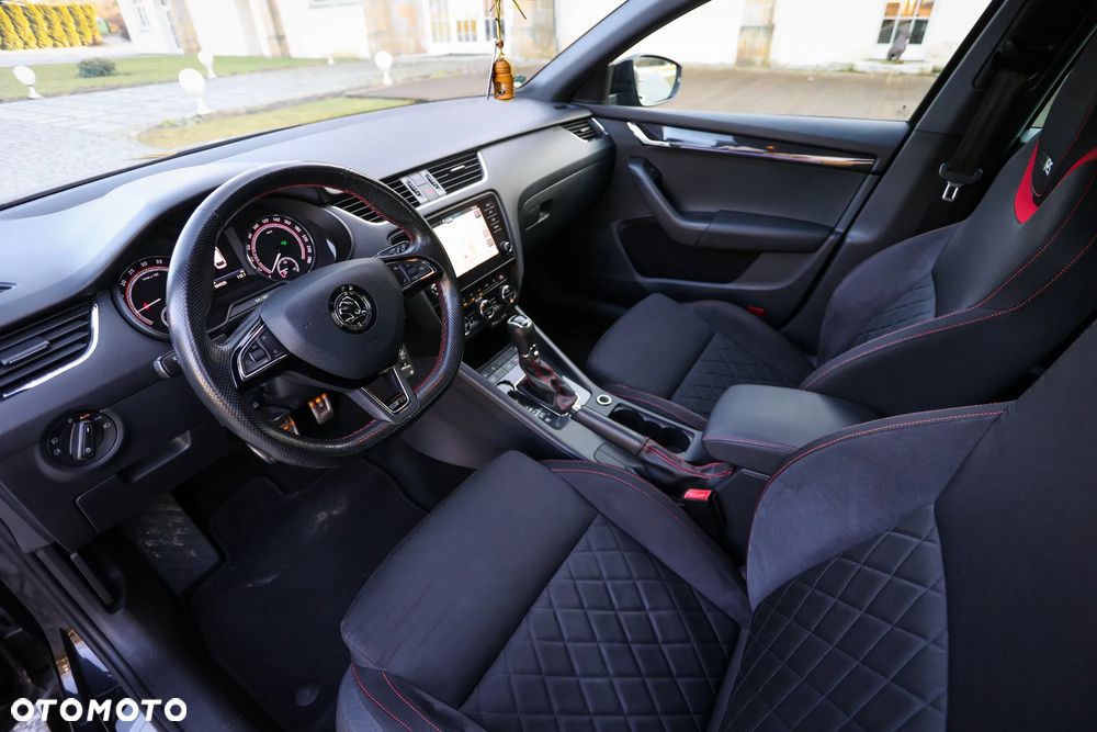 Skoda Octavia - 16