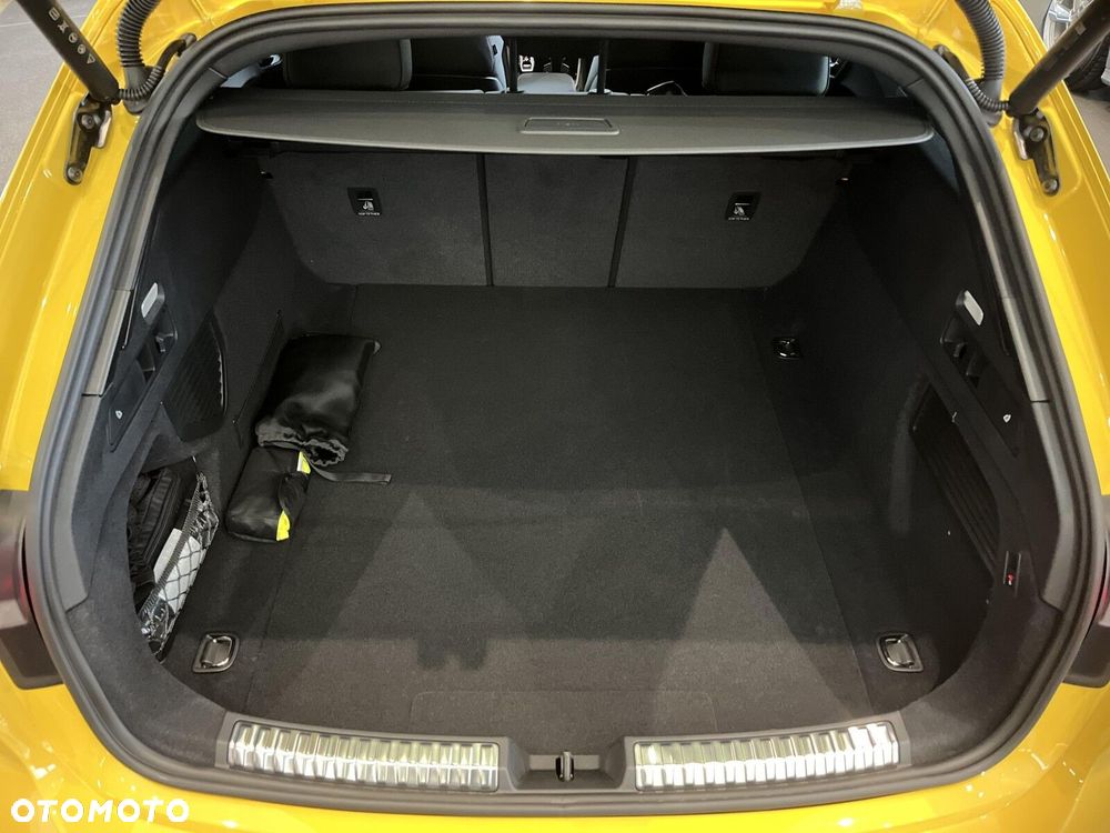 Audi S5 Avant - 28