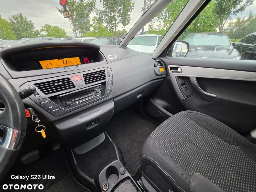 Citroën C4 Picasso 1.6 e-HDi FAP EGS6 Tendance - 35