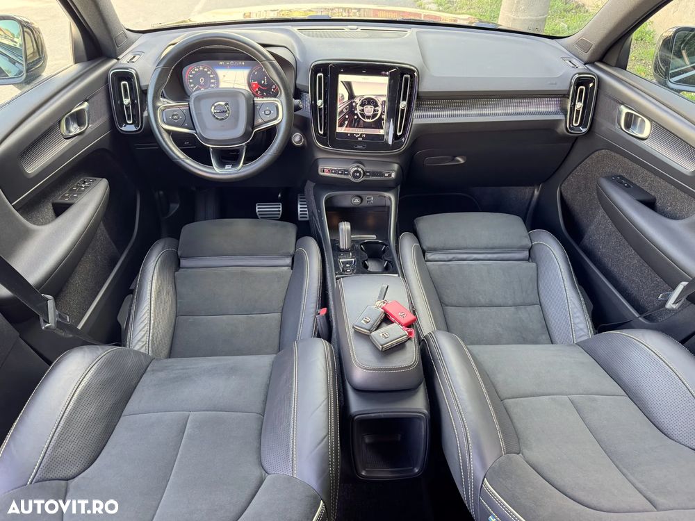 Volvo XC 40 D3 AWD R-Design - 3