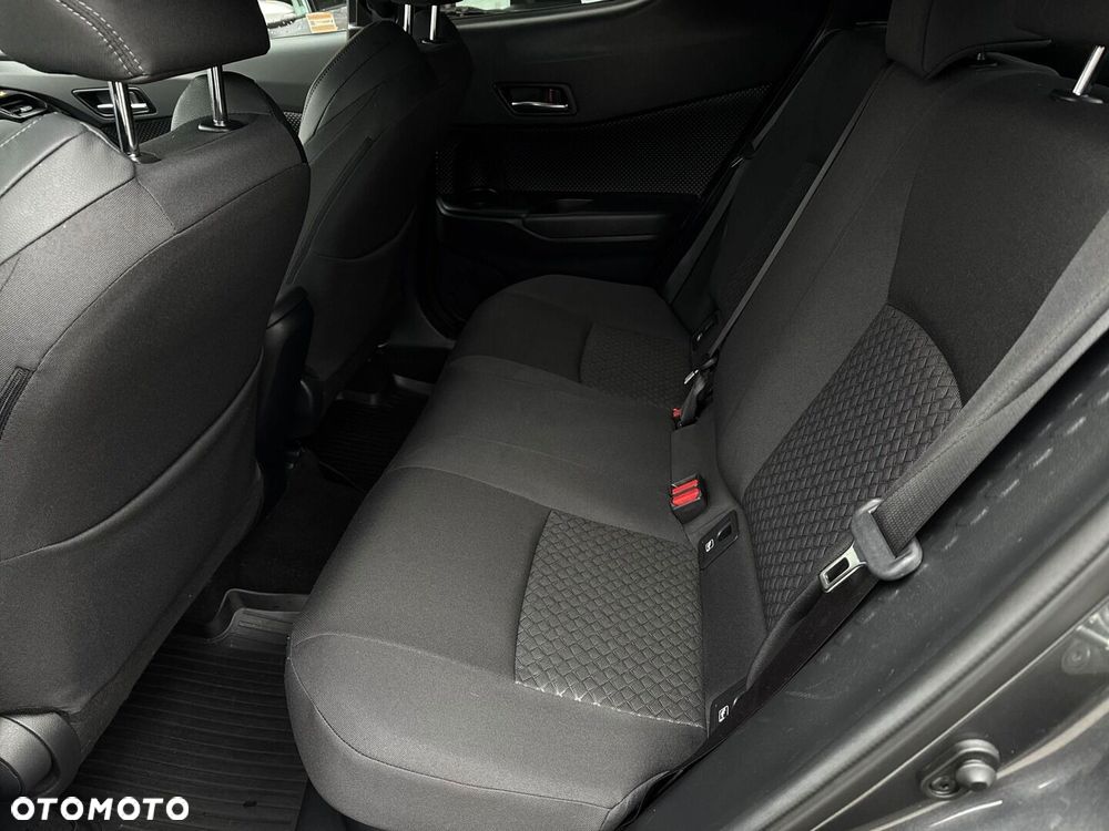 Toyota C-HR 2.0 Hybrid Style - 32