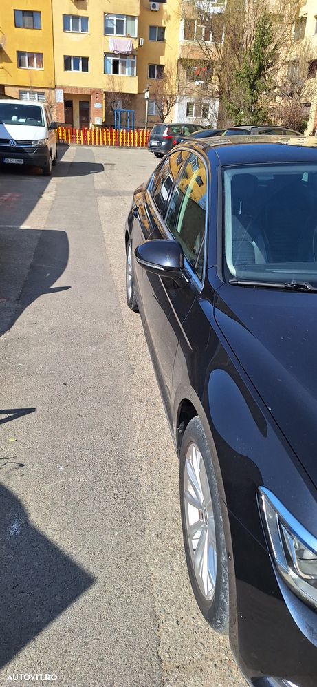 Volkswagen Passat - 16
