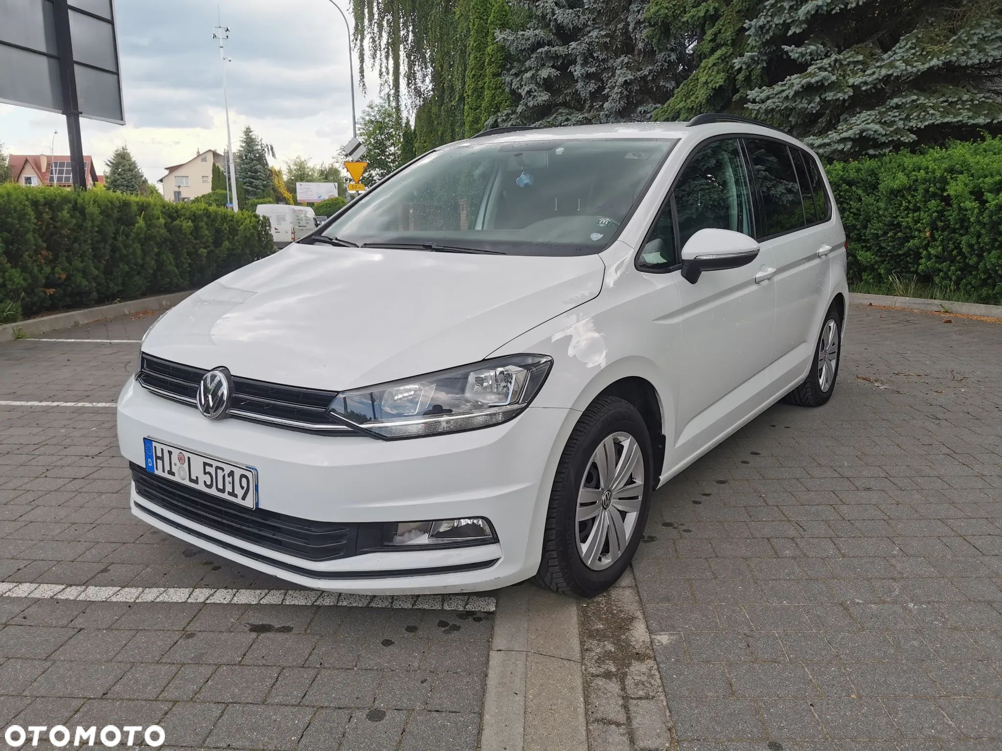 Volkswagen Touran 1.6 TDI SCR (BlueMotion Technology) DSG Comfortline - 1