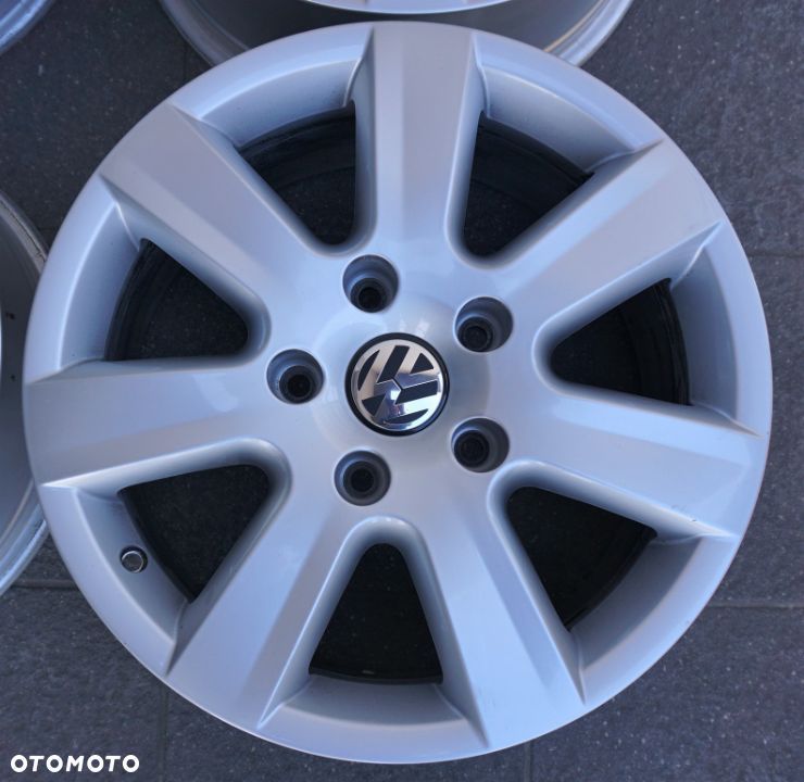 VW Porsche 17x7,5/5x130x71,5 ET50 F48 - 4
