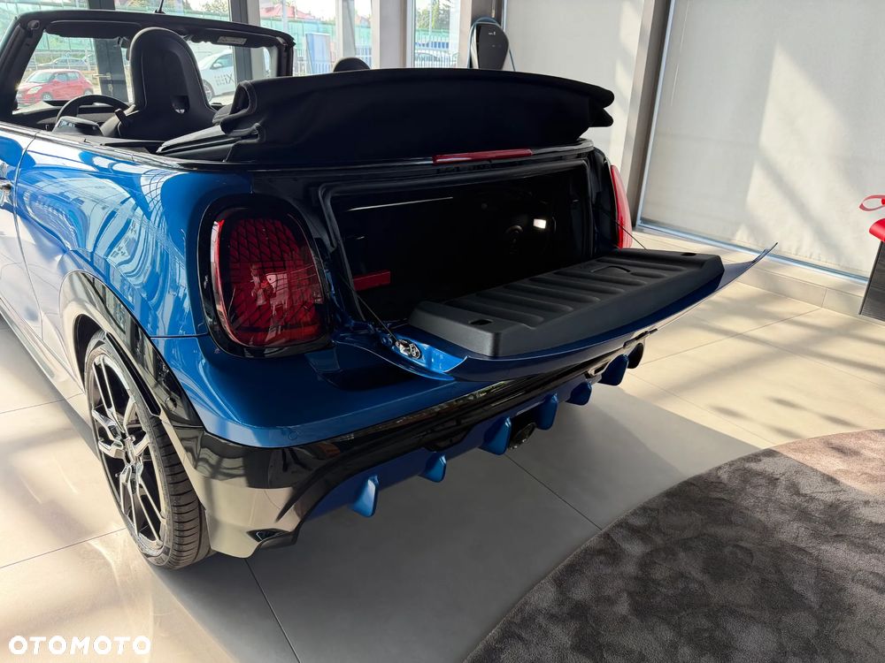 MINI John Cooper Works - 10