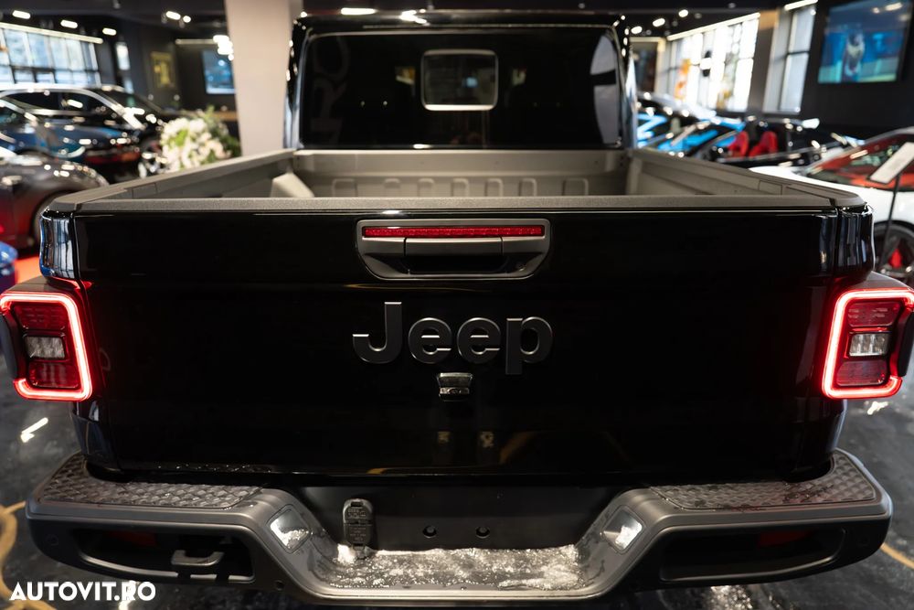 Jeep Gladiator - 28
