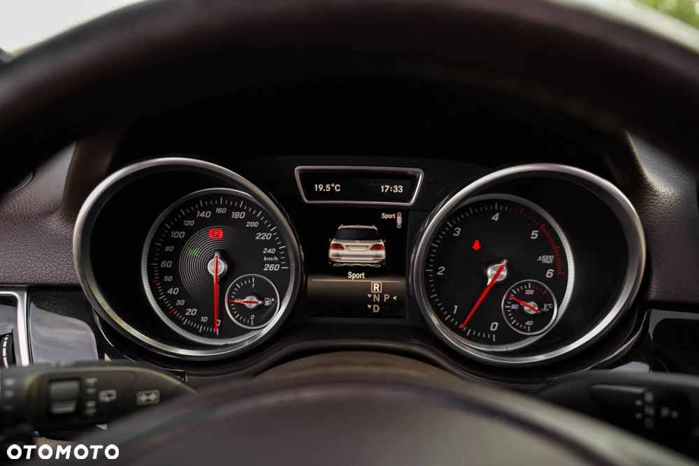 Mercedes-Benz GLE 350 d 4-Matic - 27