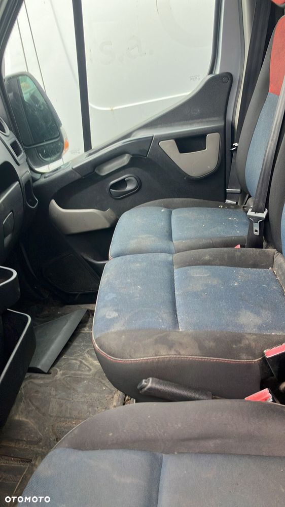 Renault Master * L2H2 - 12