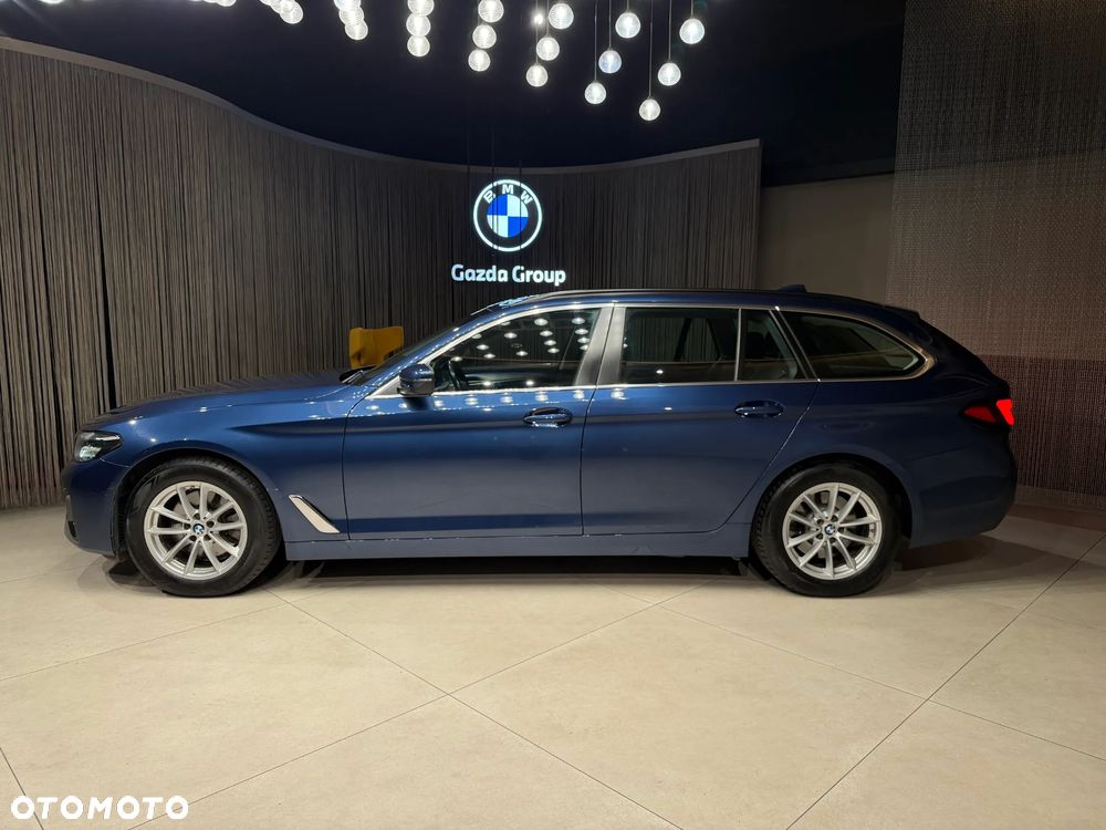 BMW Seria 5 2020 photo 4