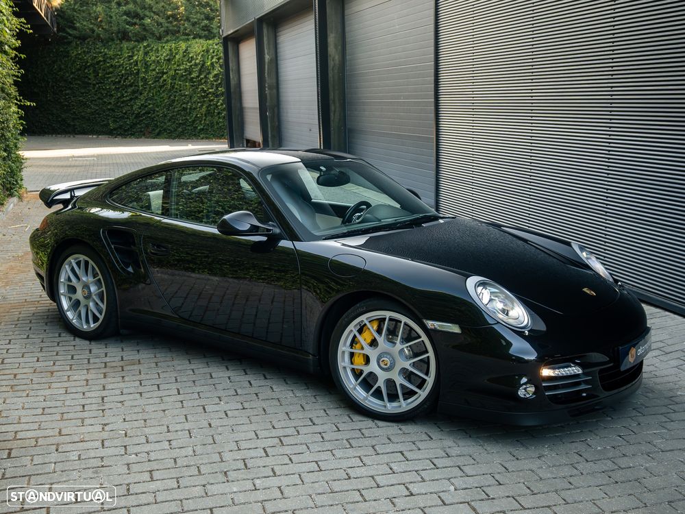 Porsche 911 (997) Turbo S PDK - 11