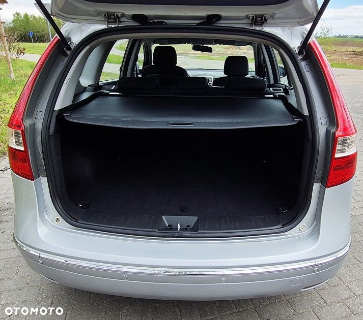 Hyundai i30 i30cw 1.6 Edition Plus - 17