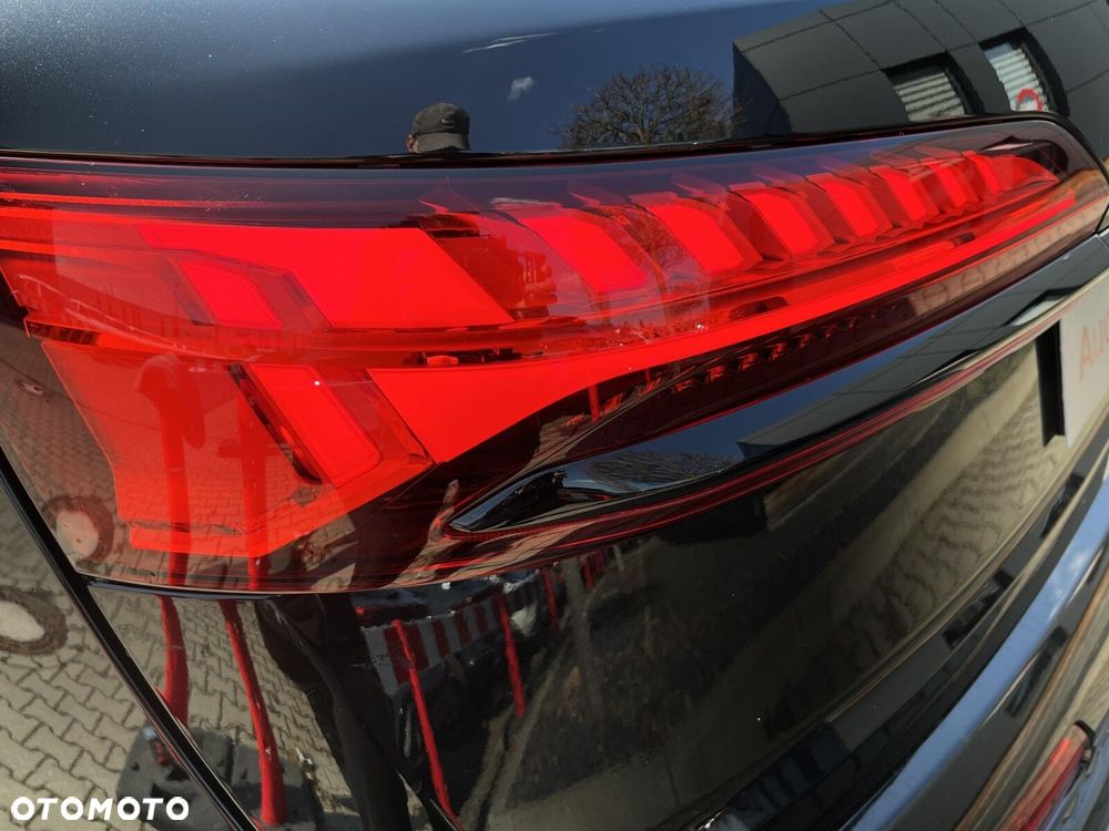 Audi Q7 - 10