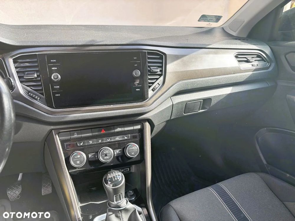 Volkswagen T-Roc 1.5 TSI GPF ACT Advance - 13