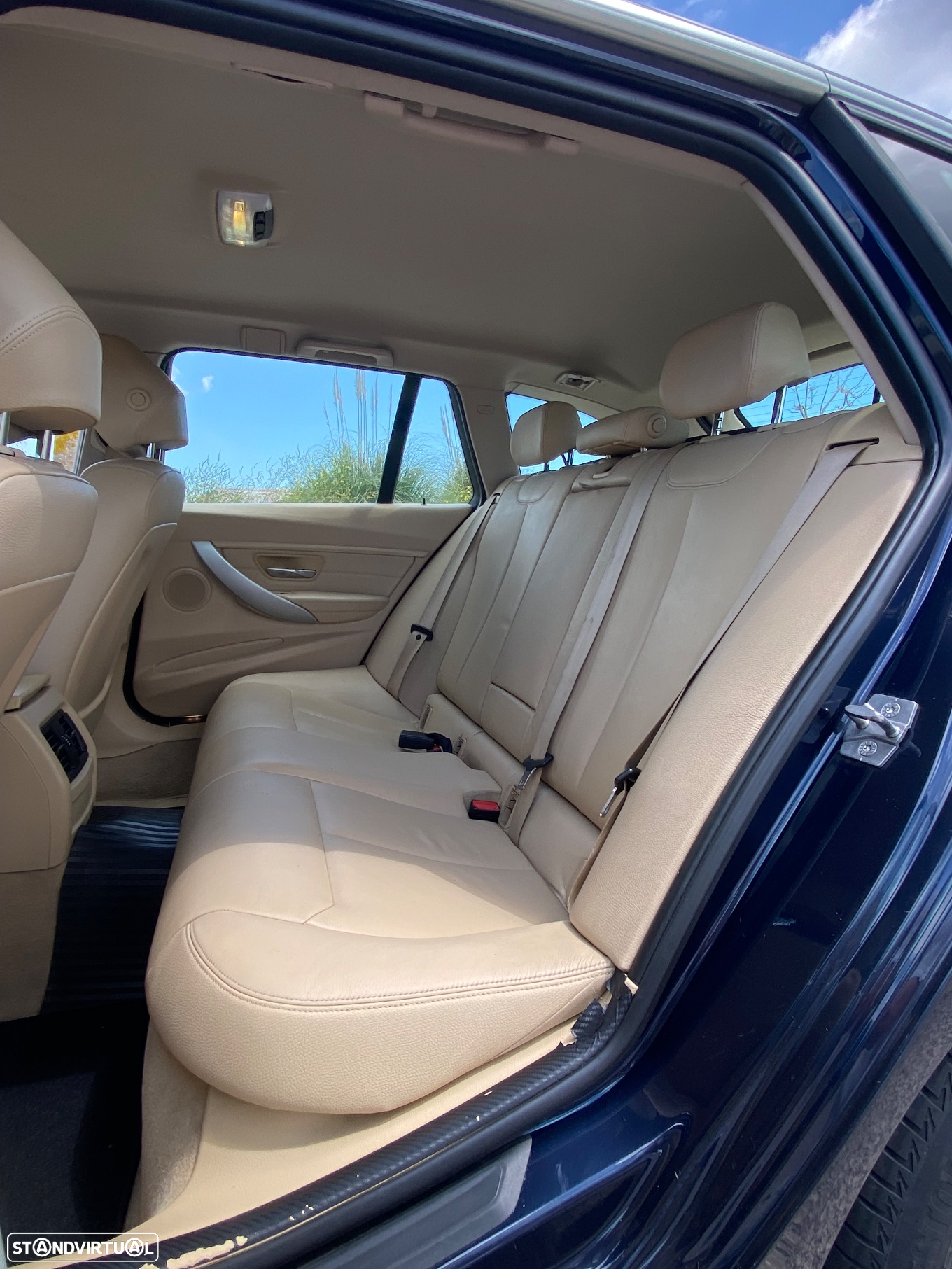 BMW 320 d Touring EfficientDynamics Line Sport - 42