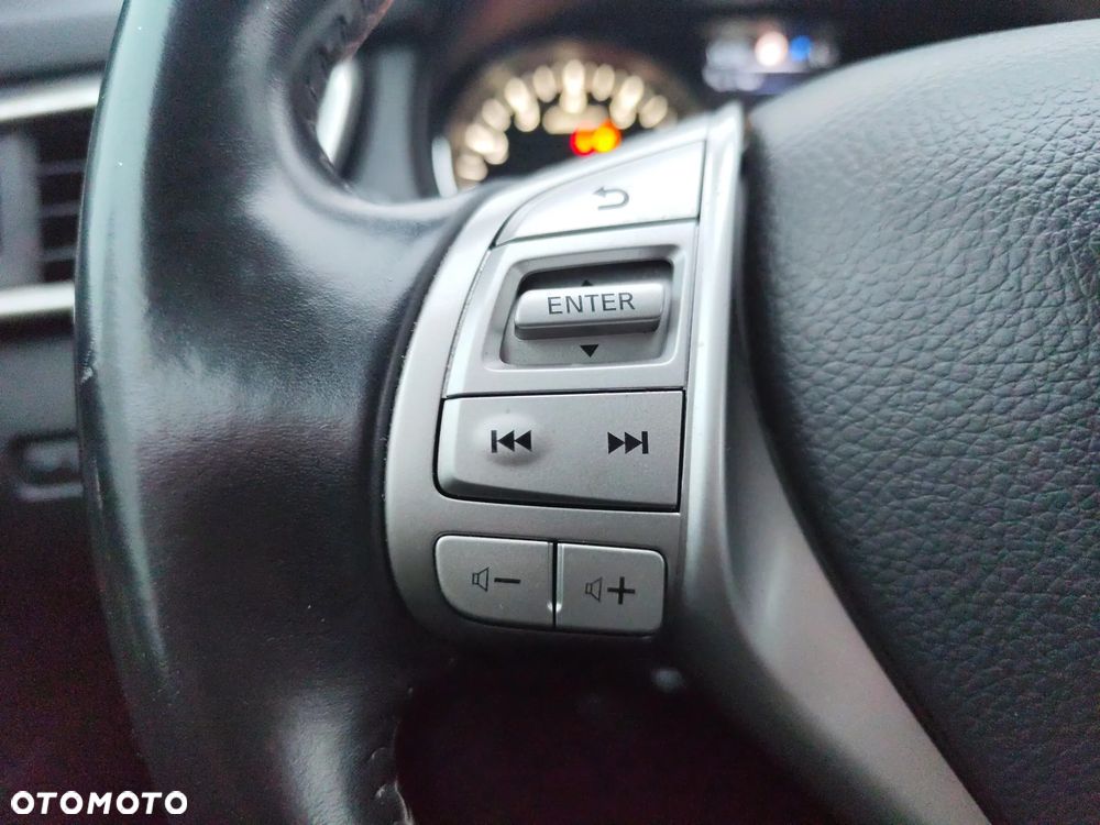 Nissan Qashqai 1.2 DIG-T Tekna EU6 - 19