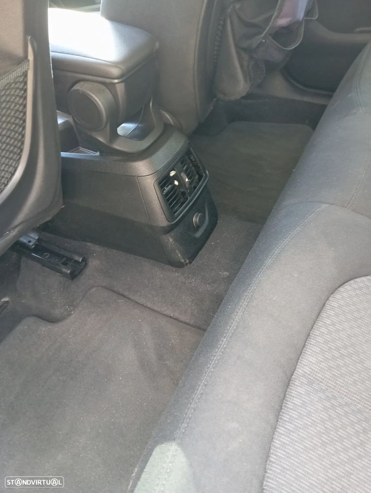 BMW 225xe Active Tourer iPerformance - 12