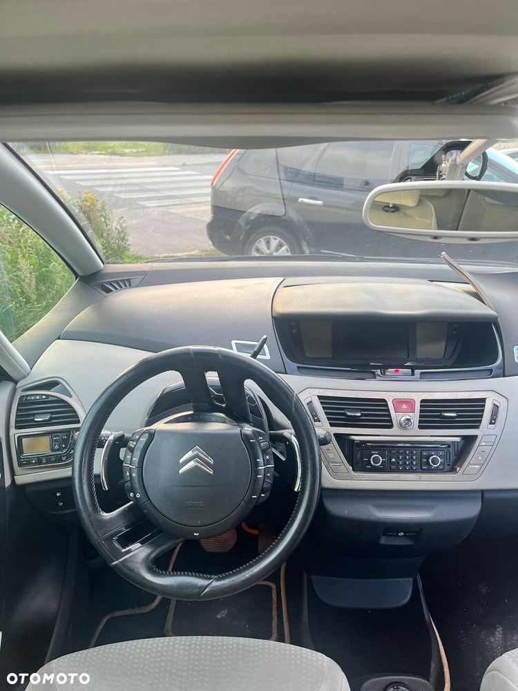 Citroën C4 2.0 HDi Exclusive - 3