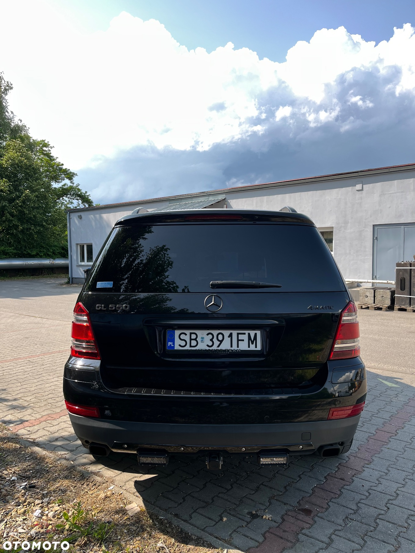 Mercedes-Benz GL 500 4Matic 7G-TRONIC - 8