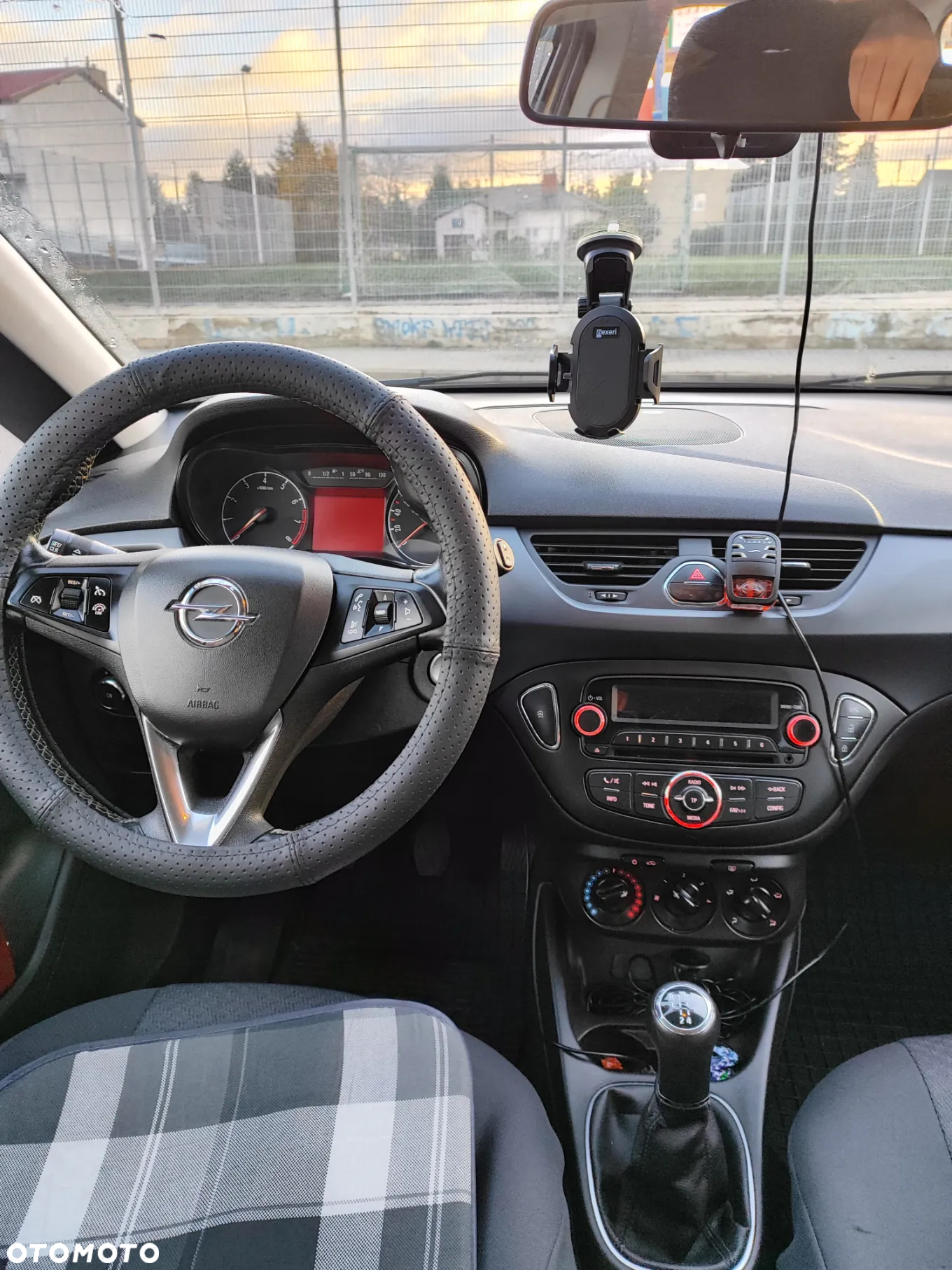 Opel Corsa 1.4 Cosmo - 5