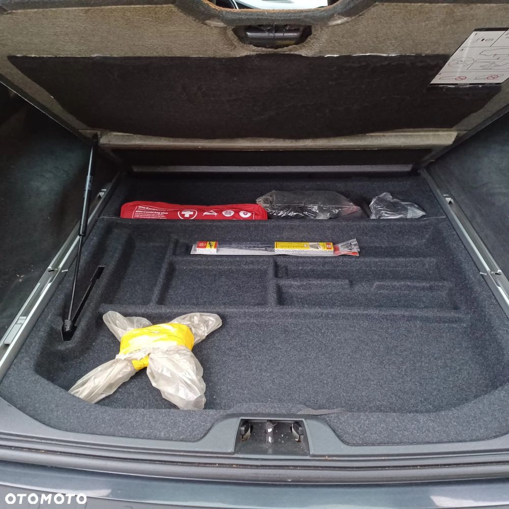 Volvo V70 2.0D Entry - 23