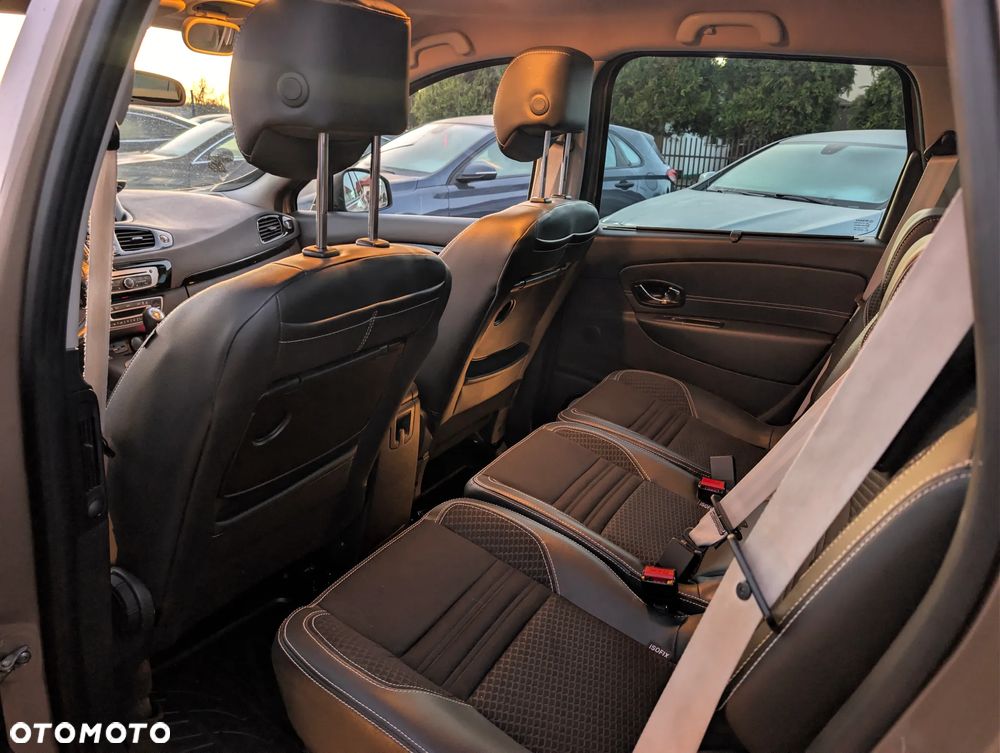 Renault Scenic ENERGY TCe 115 S&S Bose Edition - 8