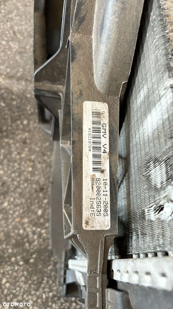 renault  laguna  II LIFT 1.9 CHLODNICE WENTYLATORY 05-08    8200008764/C - 4