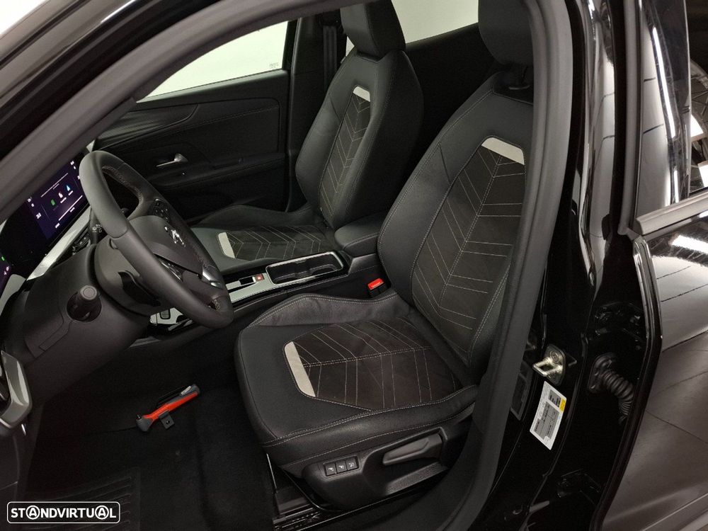 Opel Mokka 1.2 Hybrid GS eDCT - 13