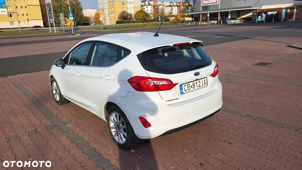 Ford Fiesta 1.0 EcoBoost Titanium EU6 - 1
