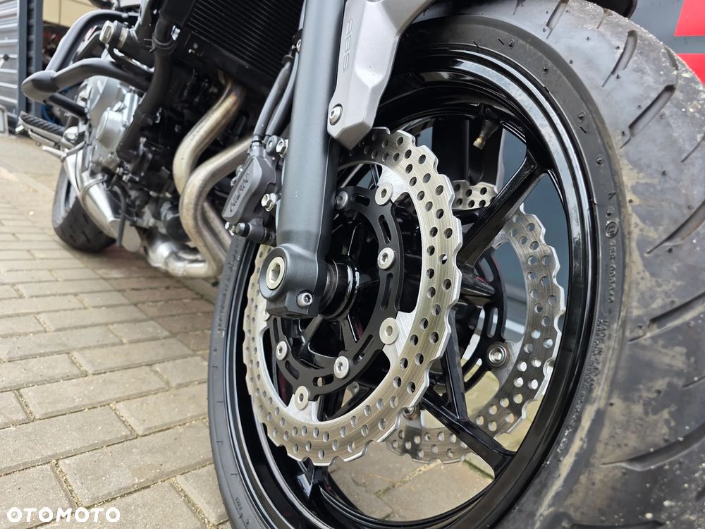 Kawasaki Z 650 - 27