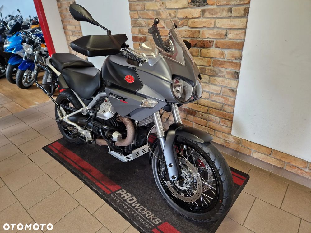 Moto Guzzi Stelvio - 4