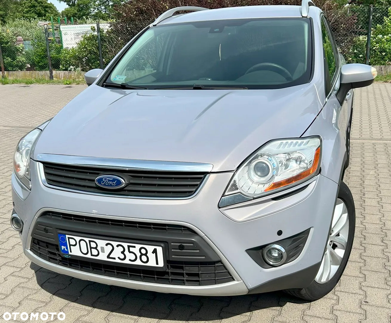 Ford Kuga - 2